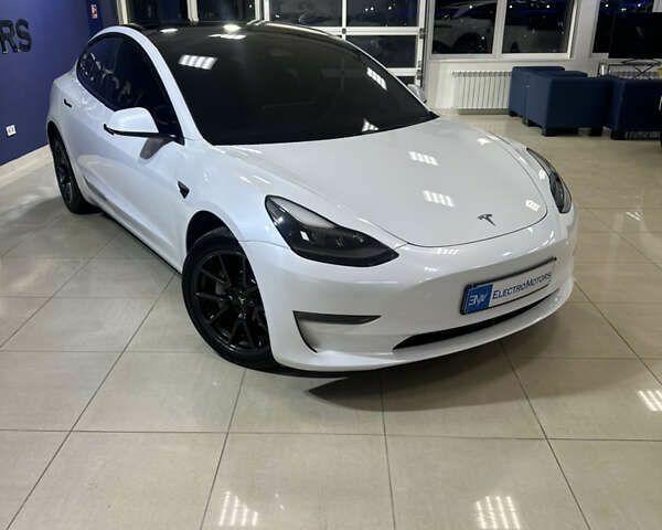 Тесла Модель 3, об'ємом двигуна 0 л та пробігом 19 тис. км за 25999 $, фото 24 на Automoto.ua
