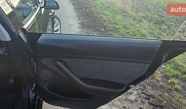 Тесла Модель 3, объемом двигателя 0 л и пробегом 17 тыс. км за 31500 $, фото 17 на Automoto.ua