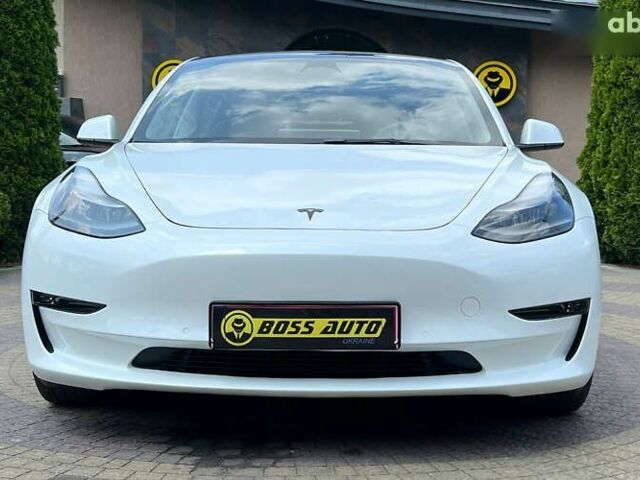 Тесла Модель 3, объемом двигателя 0 л и пробегом 161 тыс. км за 18800 $, фото 1 на Automoto.ua