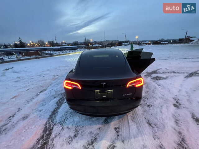 Тесла Модель 3, объемом двигателя 0 л и пробегом 17 тыс. км за 22999 $, фото 24 на Automoto.ua