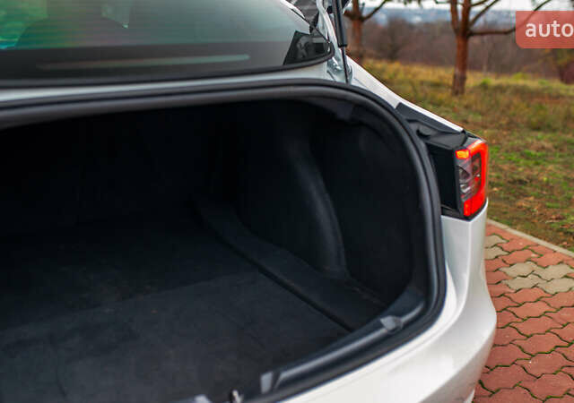 Тесла Модель 3, об'ємом двигуна 0 л та пробігом 75 тис. км за 23499 $, фото 16 на Automoto.ua