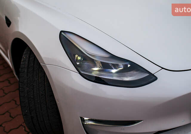 Тесла Модель 3, об'ємом двигуна 0 л та пробігом 75 тис. км за 23499 $, фото 51 на Automoto.ua