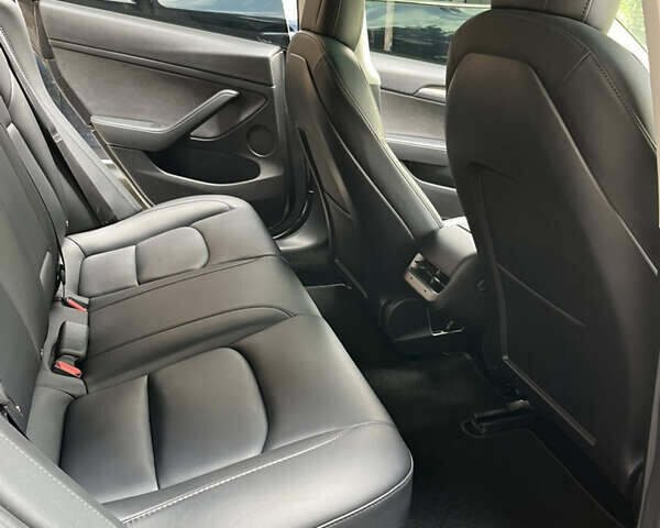 Тесла Модель 3, объемом двигателя 0 л и пробегом 204 тыс. км за 22000 $, фото 11 на Automoto.ua