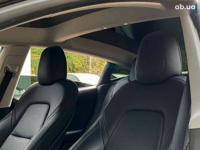 Тесла Модель 3, объемом двигателя 0 л и пробегом 44 тыс. км за 25500 $, фото 14 на Automoto.ua