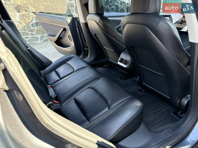 Тесла Модель 3, об'ємом двигуна 0 л та пробігом 69 тис. км за 18700 $, фото 29 на Automoto.ua