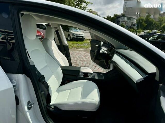 Тесла Модель 3, объемом двигателя 0 л и пробегом 26 тыс. км за 22900 $, фото 2 на Automoto.ua
