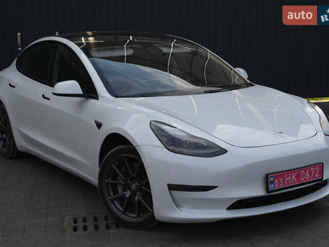 Тесла Модель 3, об'ємом двигуна 0 л та пробігом 81 тис. км за 18499 $, фото 11 на Automoto.ua