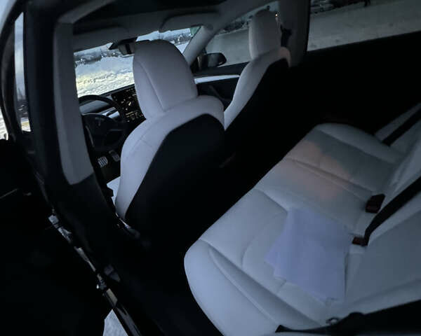 Тесла Модель 3, объемом двигателя 0 л и пробегом 17 тыс. км за 22999 $, фото 40 на Automoto.ua