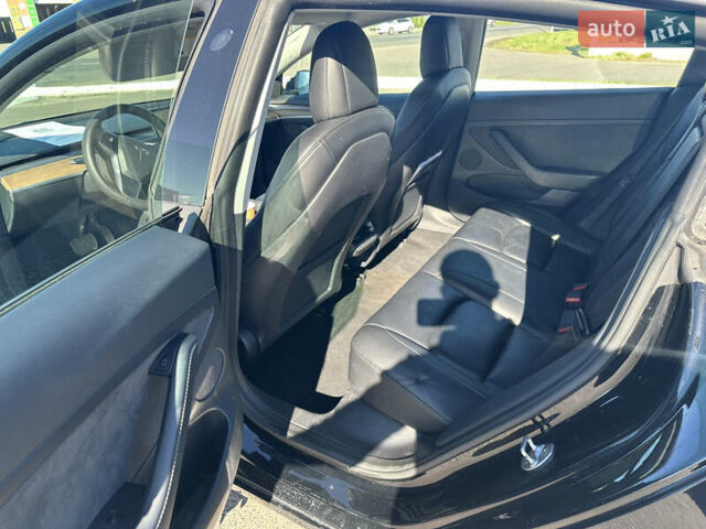Тесла Модель 3, объемом двигателя 0 л и пробегом 178 тыс. км за 14500 $, фото 7 на Automoto.ua