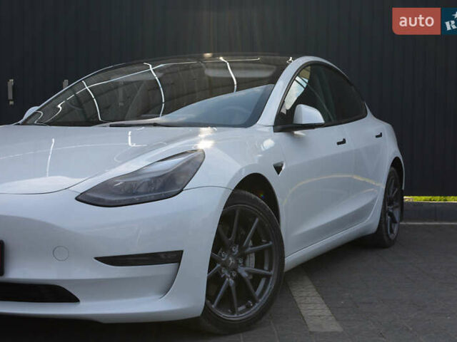 Тесла Модель 3, об'ємом двигуна 0 л та пробігом 81 тис. км за 18499 $, фото 1 на Automoto.ua