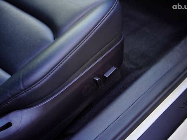 Тесла Модель 3, объемом двигателя 0 л и пробегом 33 тыс. км за 20999 $, фото 29 на Automoto.ua