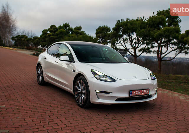 Тесла Модель 3, об'ємом двигуна 0 л та пробігом 75 тис. км за 23499 $, фото 4 на Automoto.ua