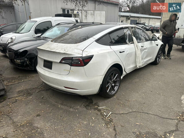 Тесла Модель 3, объемом двигателя 0 л и пробегом 60 тыс. км за 6500 $, фото 2 на Automoto.ua