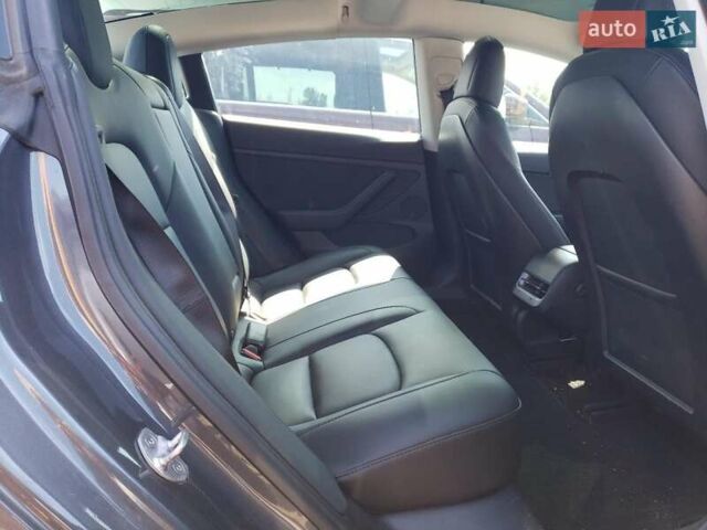 Тесла Модель 3, объемом двигателя 0 л и пробегом 59 тыс. км за 9000 $, фото 9 на Automoto.ua