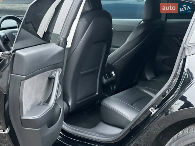 Тесла Модель 3, объемом двигателя 0 л и пробегом 94 тыс. км за 24500 $, фото 14 на Automoto.ua