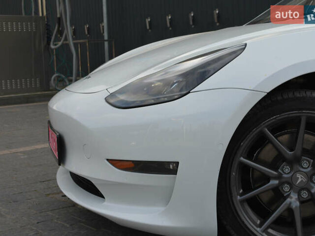 Тесла Модель 3, об'ємом двигуна 0 л та пробігом 81 тис. км за 18499 $, фото 7 на Automoto.ua