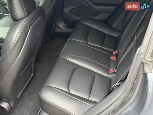 Тесла Модель 3, объемом двигателя 0 л и пробегом 49 тыс. км за 26290 $, фото 13 на Automoto.ua