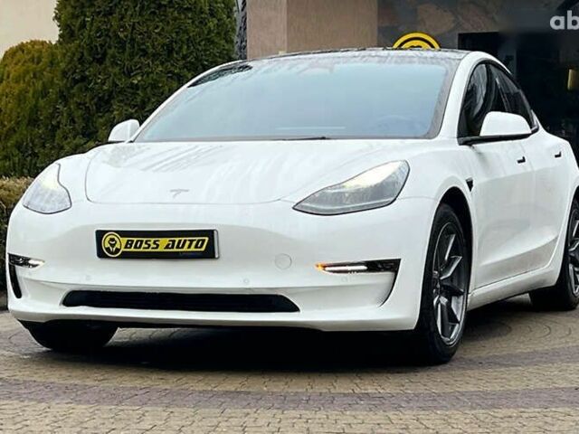 Тесла Модель 3, объемом двигателя 0 л и пробегом 33 тыс. км за 21300 $, фото 2 на Automoto.ua