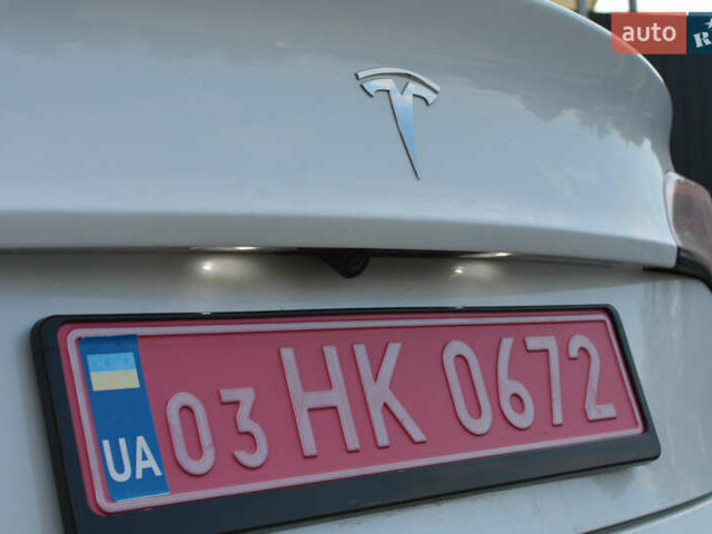 Тесла Модель 3, об'ємом двигуна 0 л та пробігом 81 тис. км за 18499 $, фото 22 на Automoto.ua