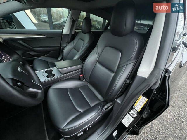 Тесла Модель 3, объемом двигателя 0 л и пробегом 94 тыс. км за 24500 $, фото 19 на Automoto.ua