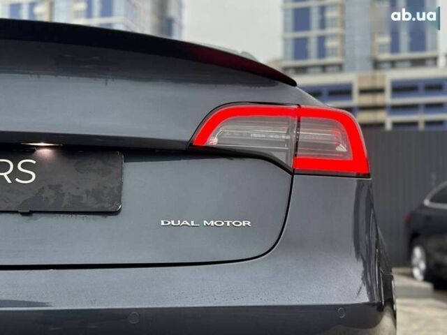 Тесла Модель 3, объемом двигателя 0 л и пробегом 160 тыс. км за 17999 $, фото 9 на Automoto.ua