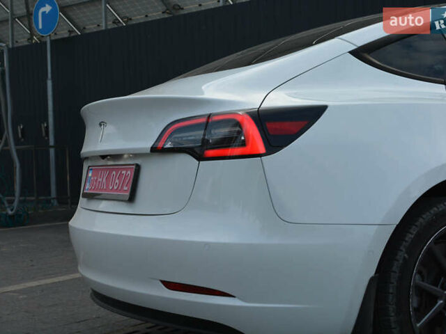 Тесла Модель 3, об'ємом двигуна 0 л та пробігом 81 тис. км за 18499 $, фото 29 на Automoto.ua