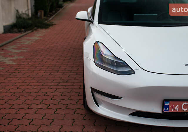 Тесла Модель 3, об'ємом двигуна 0 л та пробігом 75 тис. км за 23499 $, фото 2 на Automoto.ua