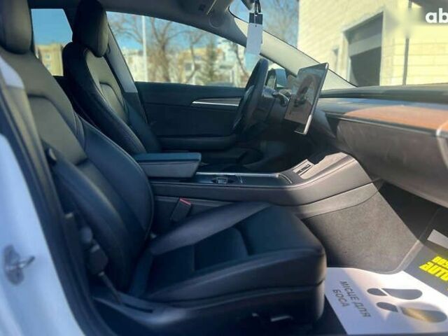 Тесла Модель 3, объемом двигателя 0 л и пробегом 53 тыс. км за 23999 $, фото 22 на Automoto.ua