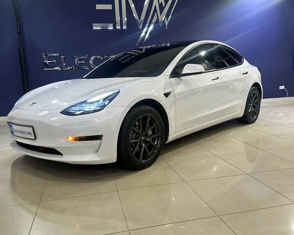 Тесла Модель 3, об'ємом двигуна 0 л та пробігом 19 тис. км за 25999 $, фото 11 на Automoto.ua