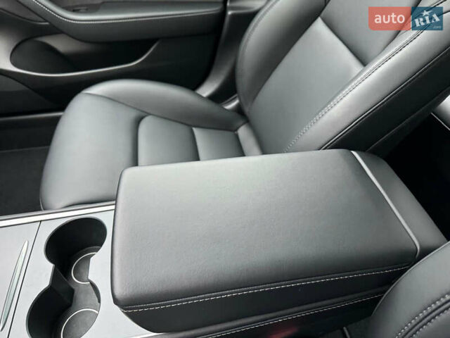Тесла Модель 3, об'ємом двигуна 0 л та пробігом 68 тис. км за 23000 $, фото 28 на Automoto.ua