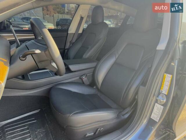 Тесла Модель 3, объемом двигателя 0 л и пробегом 50 тыс. км за 23000 $, фото 6 на Automoto.ua