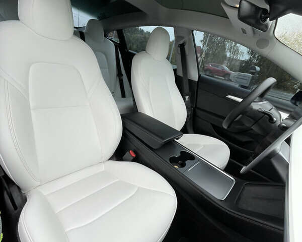 Тесла Модель 3, объемом двигателя 0 л и пробегом 35 тыс. км за 25500 $, фото 8 на Automoto.ua