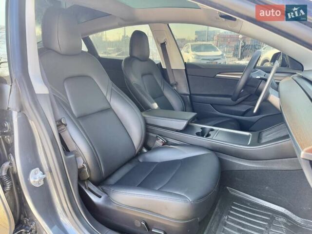 Тесла Модель 3, объемом двигателя 0 л и пробегом 50 тыс. км за 23000 $, фото 9 на Automoto.ua