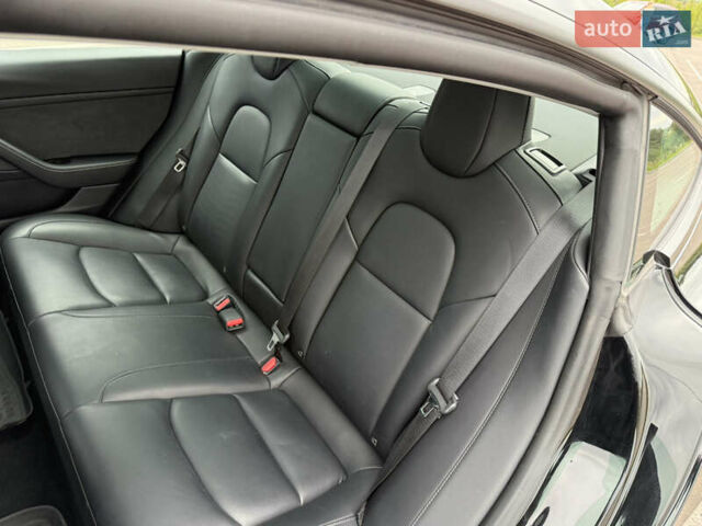Тесла Модель 3, объемом двигателя 0 л и пробегом 72 тыс. км за 18900 $, фото 6 на Automoto.ua