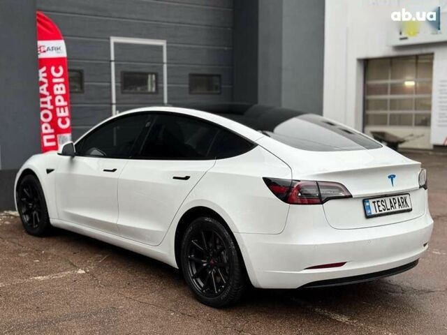 Тесла Модель 3, объемом двигателя 0 л и пробегом 117 тыс. км за 20999 $, фото 7 на Automoto.ua