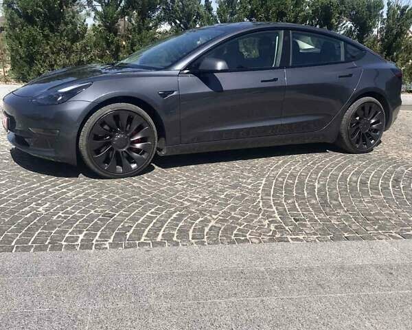 Тесла Модель 3, объемом двигателя 0 л и пробегом 23 тыс. км за 27500 $, фото 1 на Automoto.ua