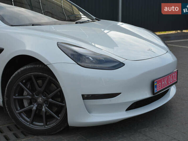 Тесла Модель 3, об'ємом двигуна 0 л та пробігом 81 тис. км за 18499 $, фото 17 на Automoto.ua