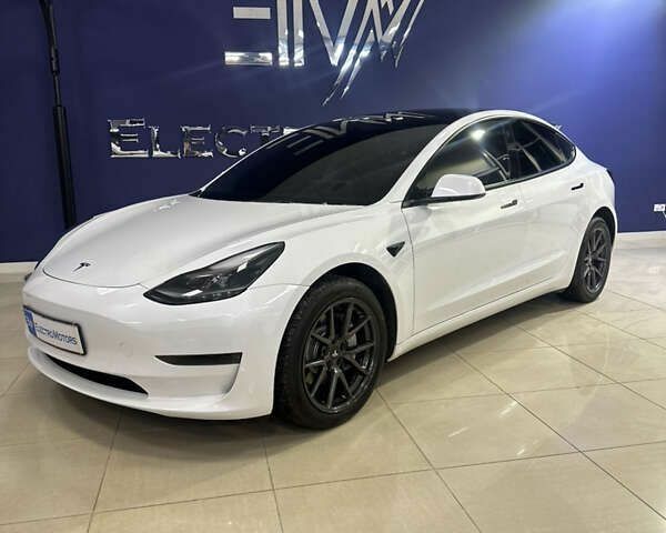 Тесла Модель 3, об'ємом двигуна 0 л та пробігом 19 тис. км за 25999 $, фото 1 на Automoto.ua