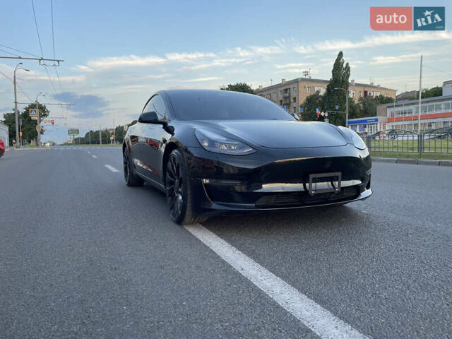 Тесла Модель 3, объемом двигателя 0 л и пробегом 17 тыс. км за 22999 $, фото 2 на Automoto.ua