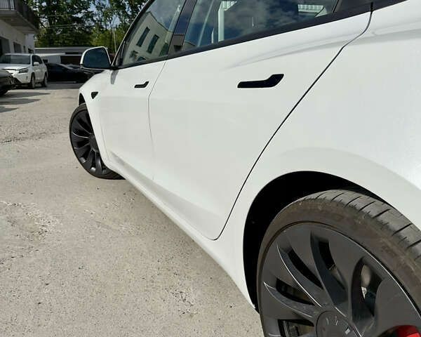 Тесла Модель 3, объемом двигателя 0 л и пробегом 12 тыс. км за 27900 $, фото 12 на Automoto.ua