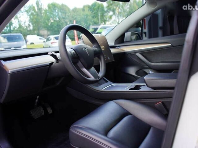 Тесла Модель 3, объемом двигателя 0 л и пробегом 33 тыс. км за 20700 $, фото 15 на Automoto.ua