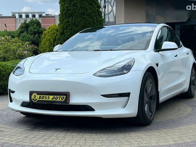 Тесла Модель 3, объемом двигателя 0 л и пробегом 161 тыс. км за 18800 $, фото 2 на Automoto.ua