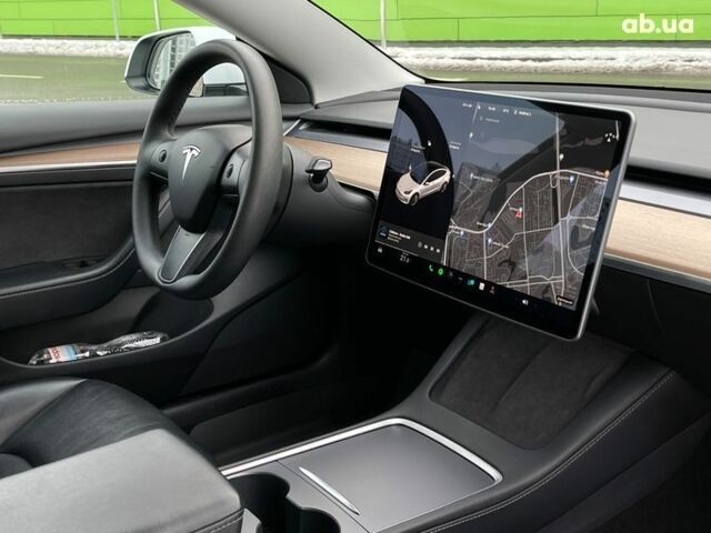 Тесла Модель 3, объемом двигателя 0 л и пробегом 25 тыс. км за 33500 $, фото 7 на Automoto.ua