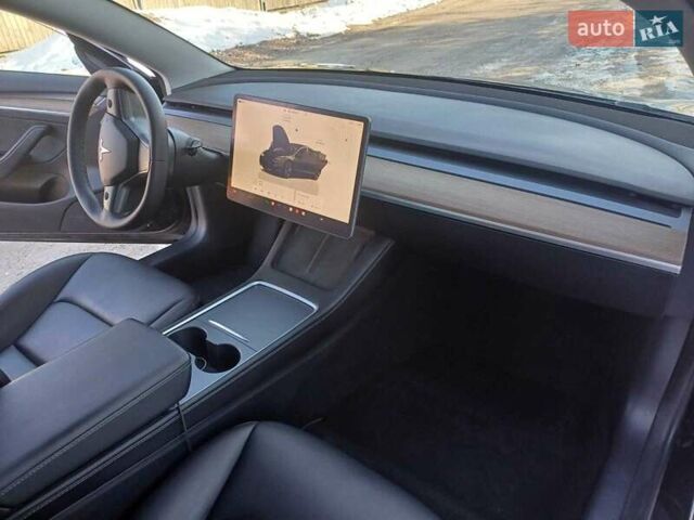 Тесла Модель 3, объемом двигателя 0 л и пробегом 70 тыс. км за 24300 $, фото 8 на Automoto.ua