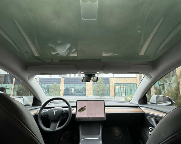 Тесла Модель 3, объемом двигателя 0 л и пробегом 60 тыс. км за 28500 $, фото 16 на Automoto.ua
