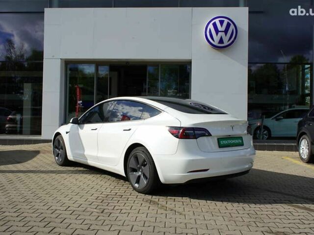 Тесла Модель 3, объемом двигателя 0 л и пробегом 33 тыс. км за 23999 $, фото 6 на Automoto.ua
