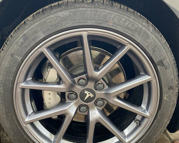 Тесла Модель 3, объемом двигателя 0 л и пробегом 14 тыс. км за 23900 $, фото 22 на Automoto.ua