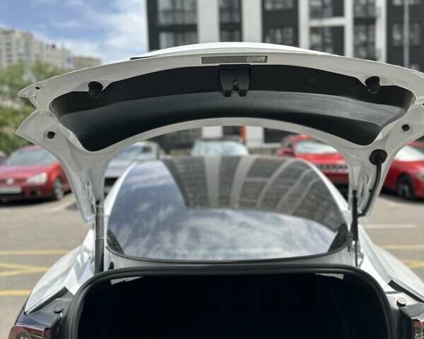 Тесла Модель 3, объемом двигателя 0 л и пробегом 17 тыс. км за 29000 $, фото 13 на Automoto.ua