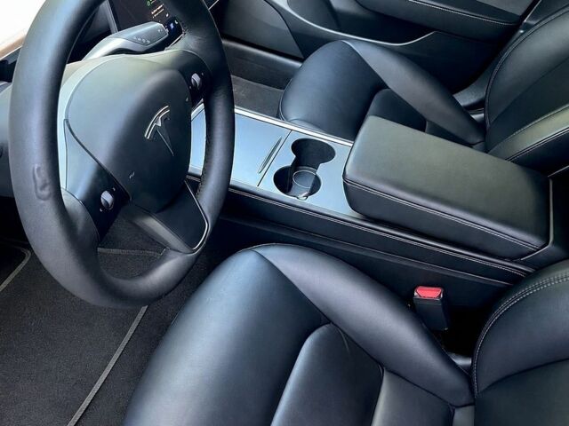 Тесла Модель 3, объемом двигателя 0 л и пробегом 233 тыс. км за 17600 $, фото 11 на Automoto.ua