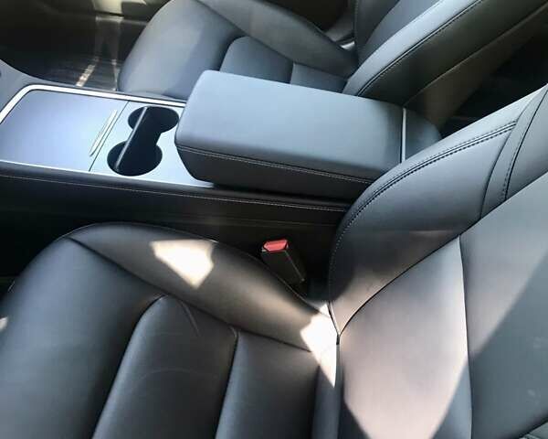 Тесла Модель 3, объемом двигателя 0 л и пробегом 23 тыс. км за 27500 $, фото 11 на Automoto.ua